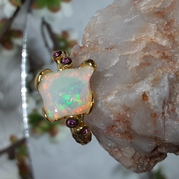 Jewelry - 🖐925 Ethiopian Opal, Amethyst, Gold Over Sterling. Price Is Firm.